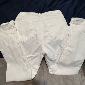 Old Navy Women's Cream Straight Leg Jeans